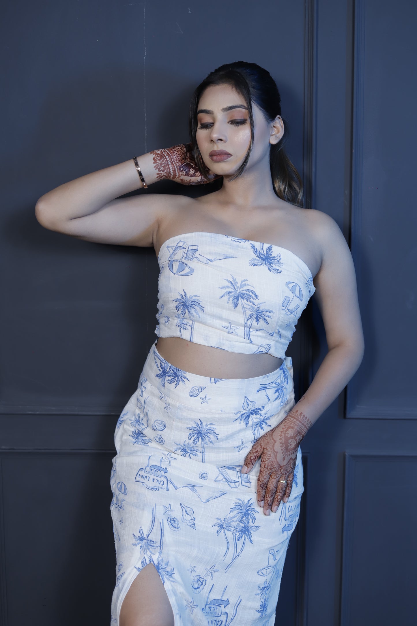 White & Blue Tropical Print Co-Ord Set – Bandeau Crop Top with High-Slit Skirt for Women